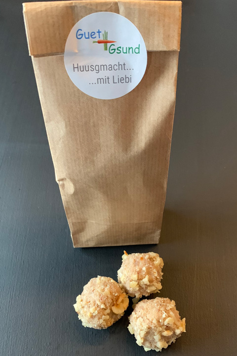 Haselnuss Energie Kugeln